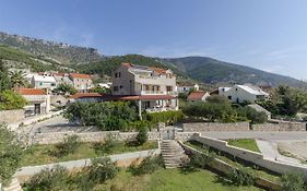 Apartments And Rooms Lea